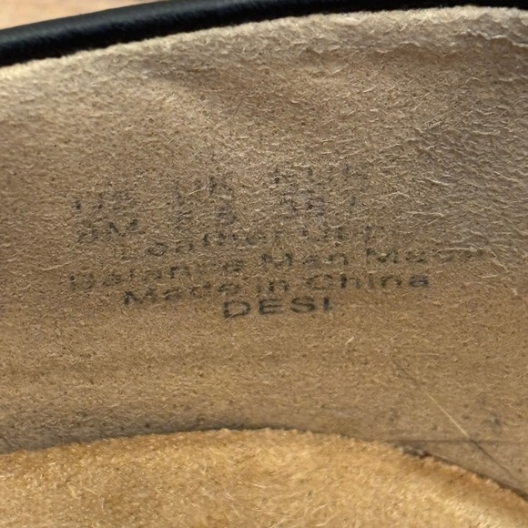 NATURALIZER Desi Lug Sole Loafer Black Women Size 8 Casual Workwear Everyday - Picture 3 of 12